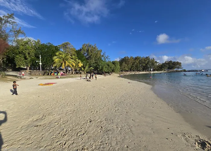 Blue Bay Beach Apartment